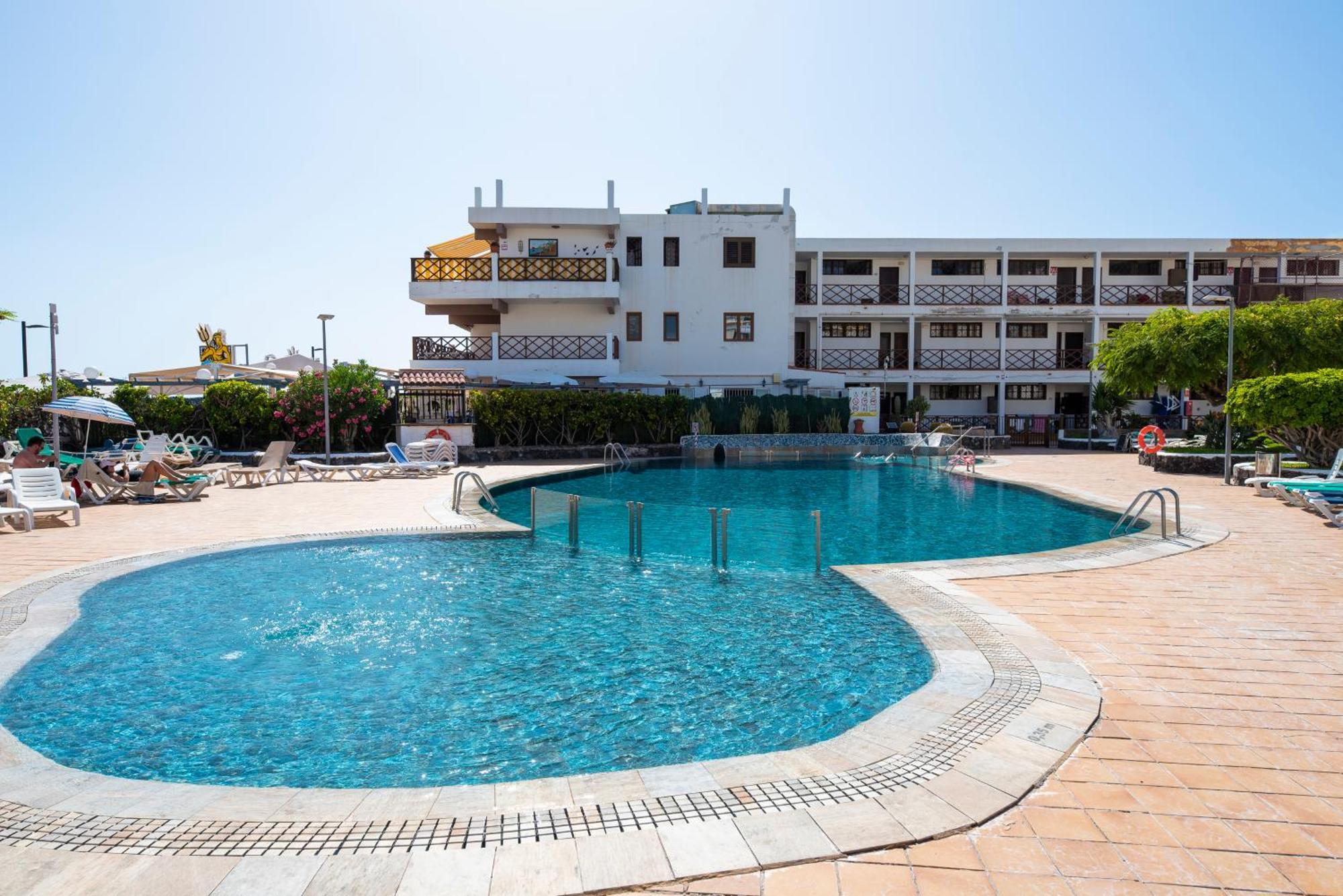 Neptuno Ocean View, Beach Line With Pool Puerto de Santiago  Esterno foto
